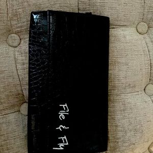 Travel Wallet / File